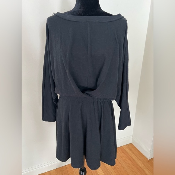 NWT Free People FP Beach Free-est Santa Maria Black Mini Coverup Dress Size XS - Picture 1 of 7